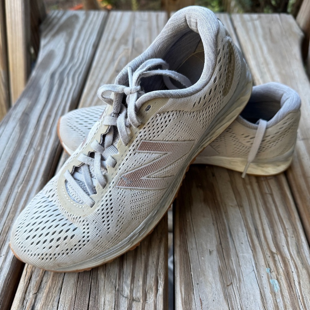 New Balance Fresh Foam Arishi women’s shoes